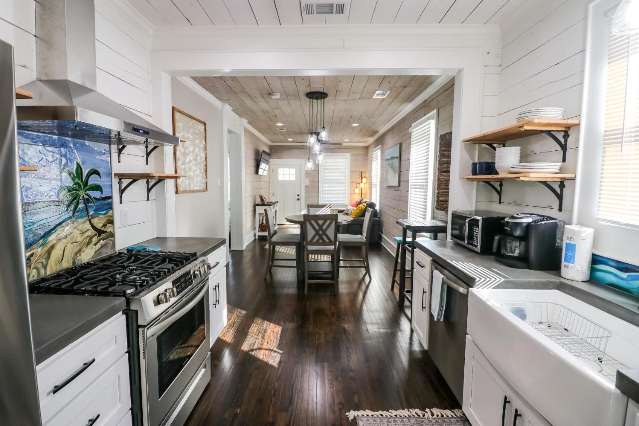 Dog-Friendly Stylish Super Cozy Home Fabulous Patio And Perfect Location Galveston Eksteriør billede